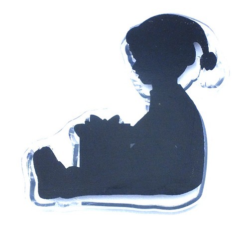 Nellie Snellen Stempel Little Boy mit Geschenk ca. 33 x 30 mm